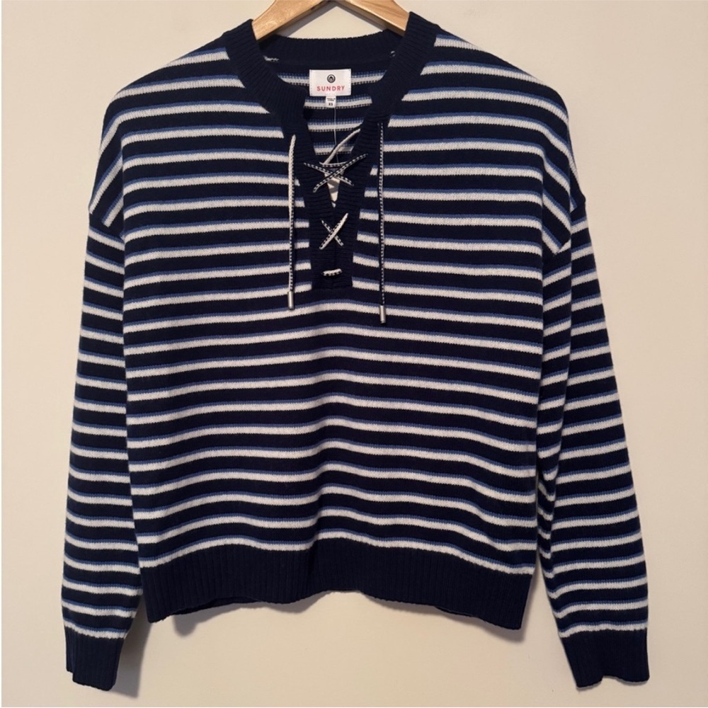 NWT! Anthropologie Sundry Lace-Up Sweater - Size XL 🍁 - Picture 6 of 8